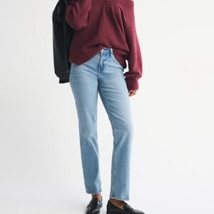 Abercrombie & Fitch Medium Wash Curve Love Mid Rise 90s Straight Jean